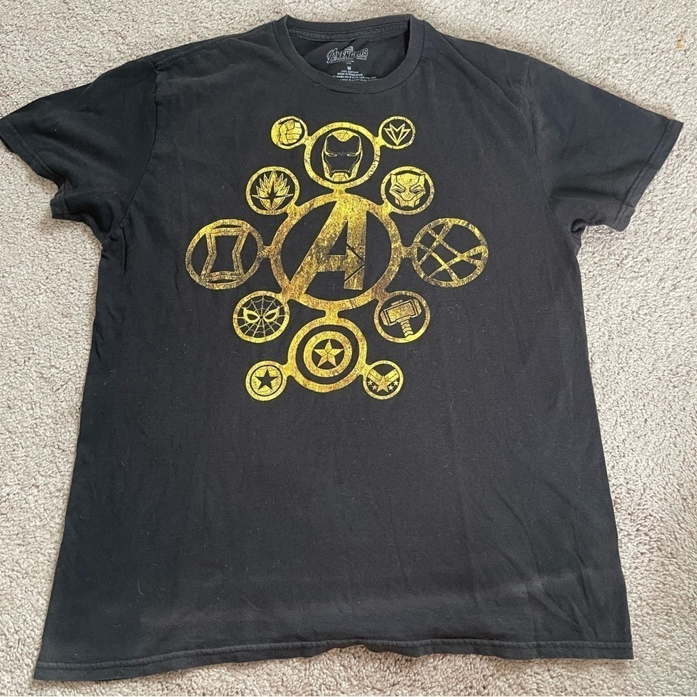 𝅺marvel avengers men’s adult shirt medium black